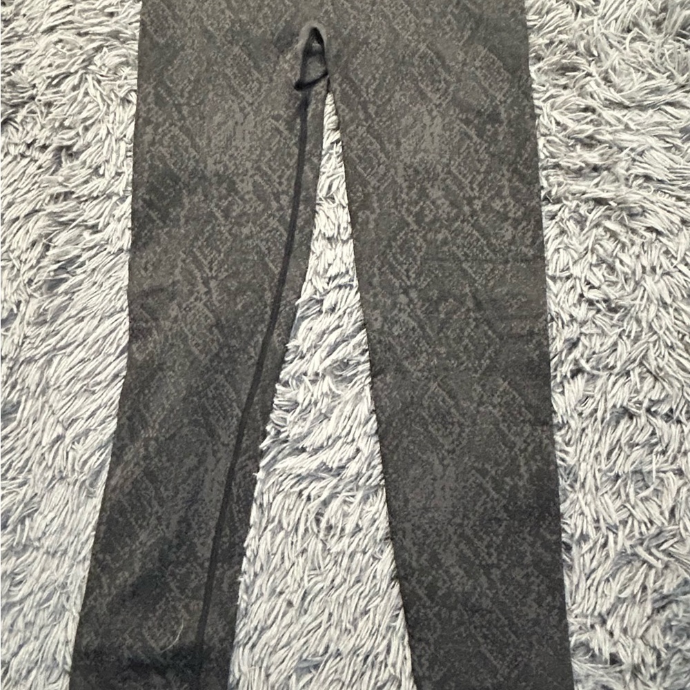 Soma Black Slimming Leggings‎ - Black - Size Medium DISCOUNTED SHIPPING